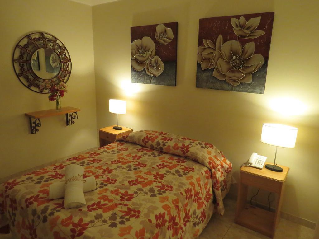 Hotel Las Flores Іка Екстер'єр фото