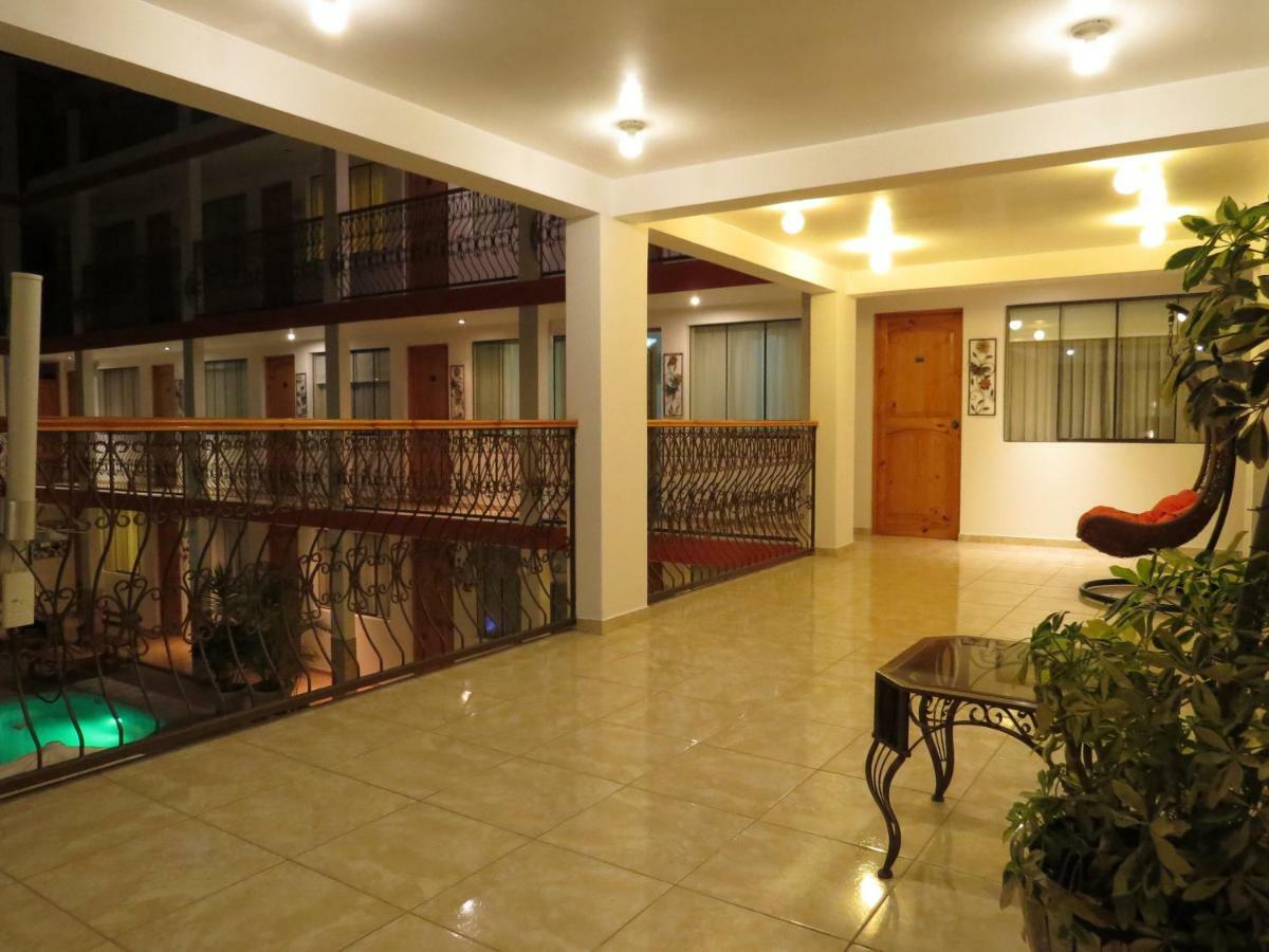Hotel Las Flores Іка Екстер'єр фото